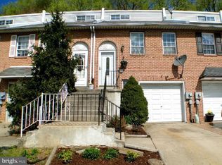 3706 Vale Ln, Philadelphia, PA 19114