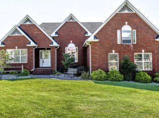 114 Ewing Dr, Portland, TN 37148
