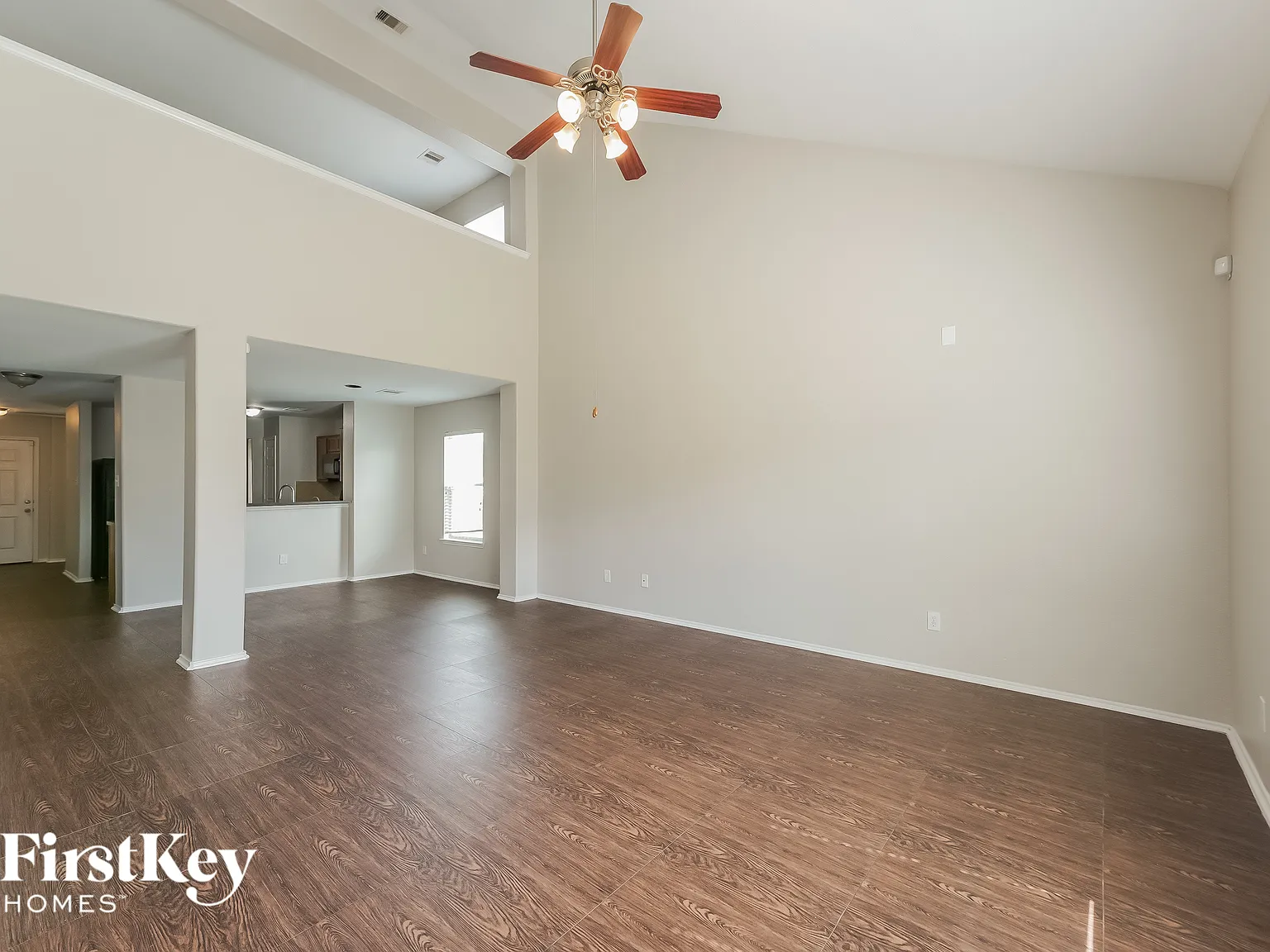 4 bed, 2.5 bath, 2680 sqft, $2,375 — Photo 4