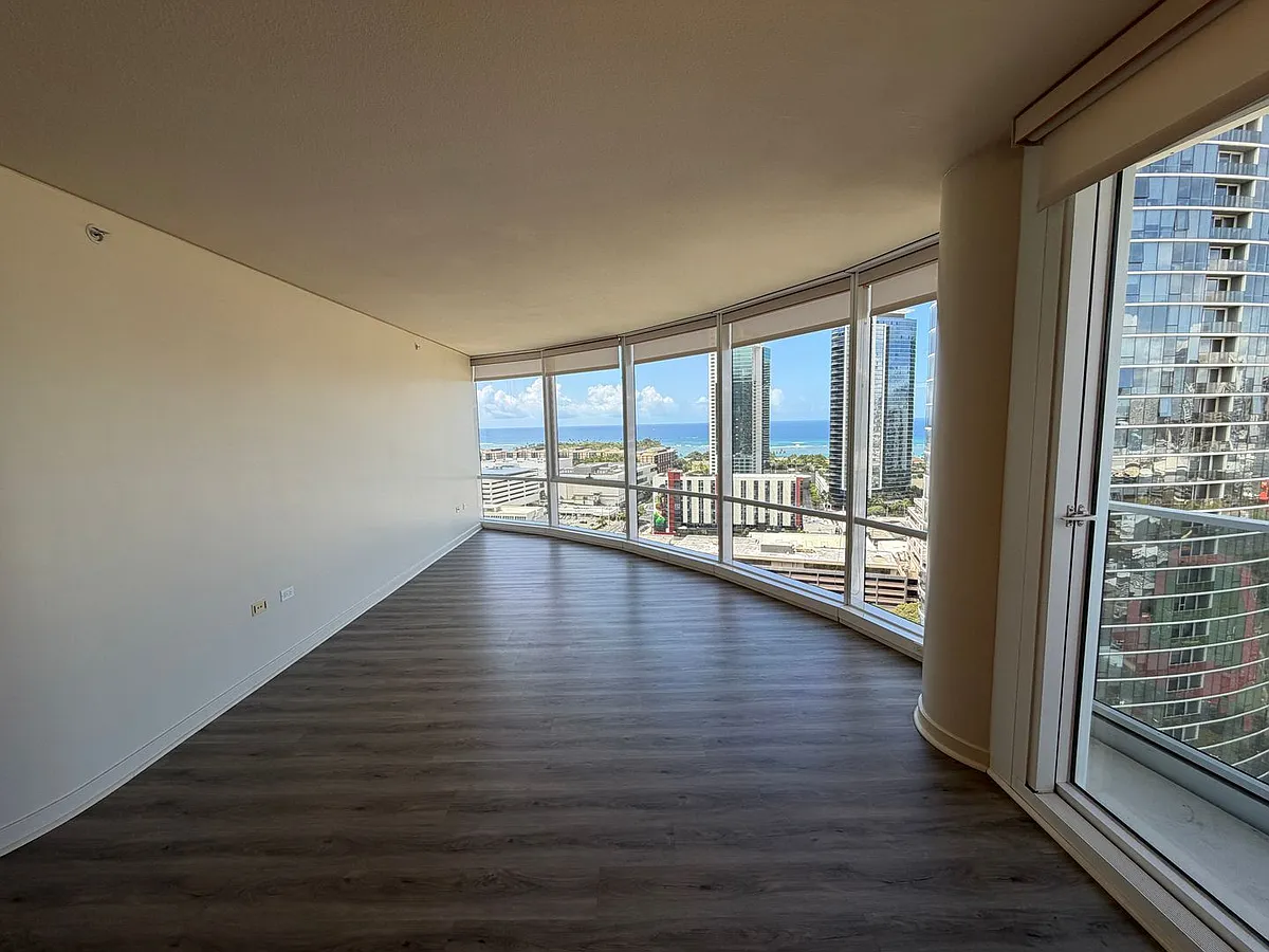 Building Photo - 1296 Kapiolani Blvd #2608