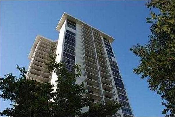1st image of 18181 NE 31st Ct APT 907