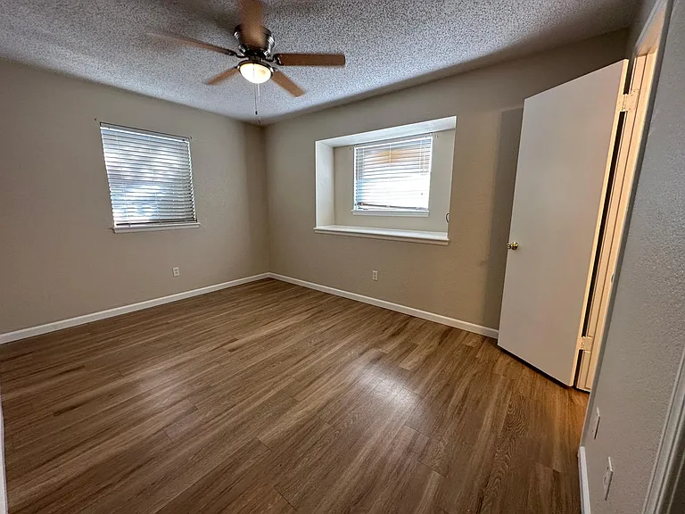 1008 N Nail Pkwy — Photo 14