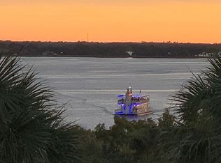 703 Helen St, Mount Dora, FL 32757