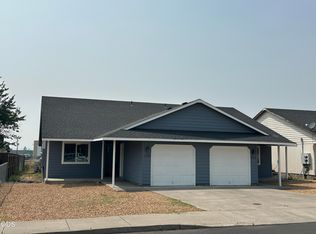 2229 NE Yellowpine Rd, Prineville, OR 97754