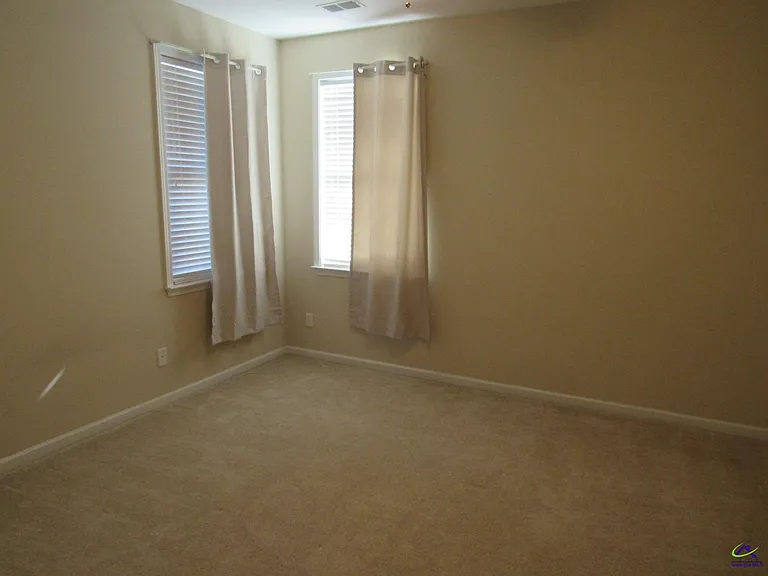 106 Dennard Dr — Photo 20