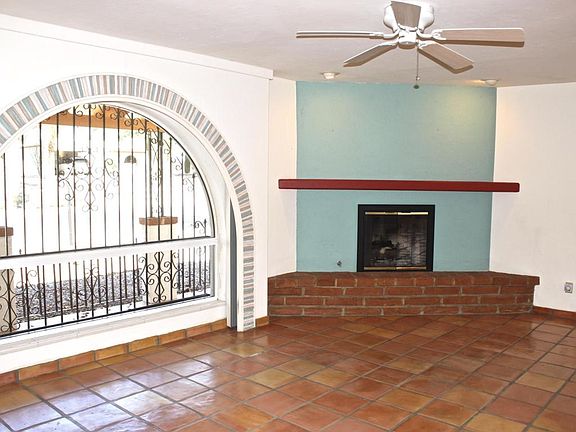 5th image of 734 N Abrego Dr