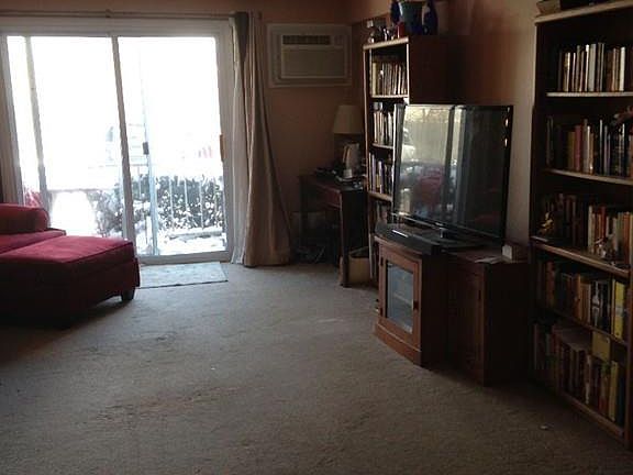 4th image of 56 Townsend St APT B11