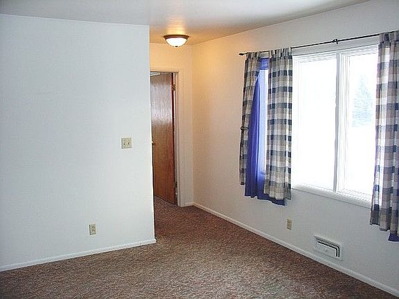 2nd image of 1205 Avenue C APT 4