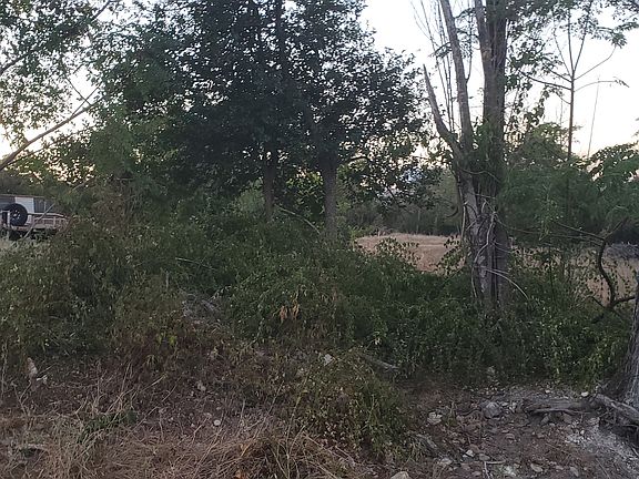 4th image of 717 Dittlinger LOT 4