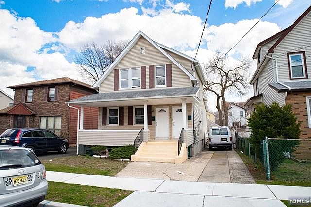 1st image of 276 Willow Ave