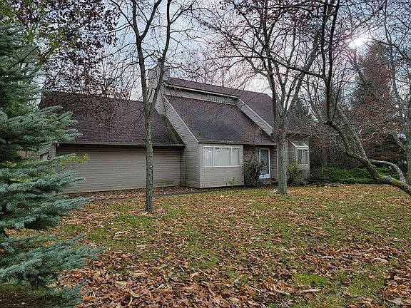 2nd image of 6988 Township Road 95