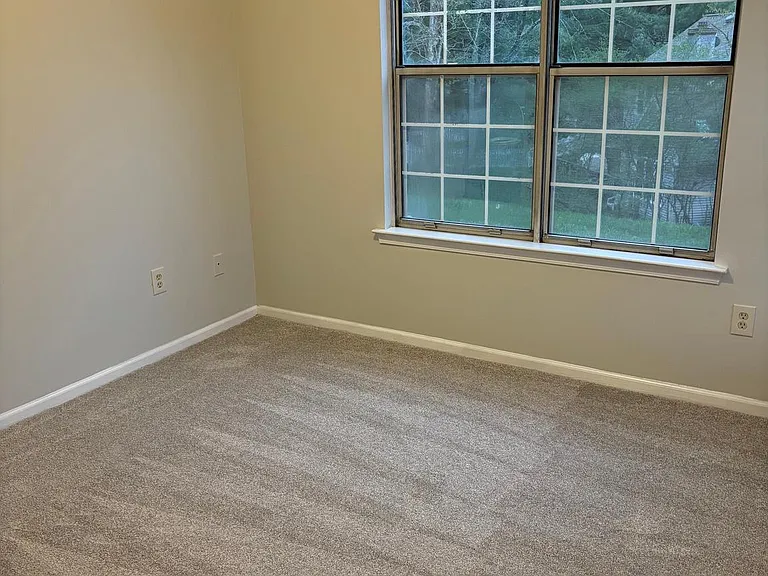 1807 Diamond Dr — Photo 14