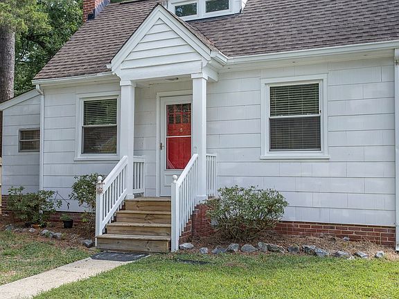3rd image of 6813 Glenwood St