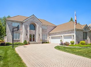 91 Ruffled Feathers Dr, Lemont, IL 60439