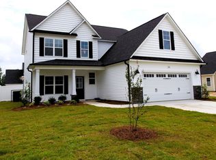 308 Glee St, Hope Mills, NC 28348
