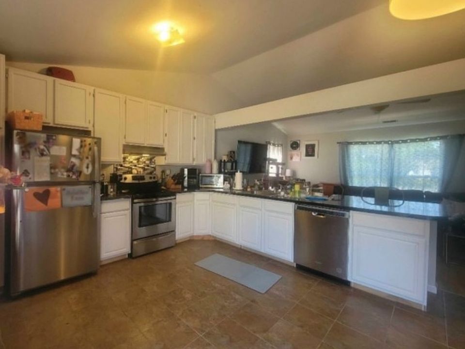 2nd image of 103 Rebecca Ln