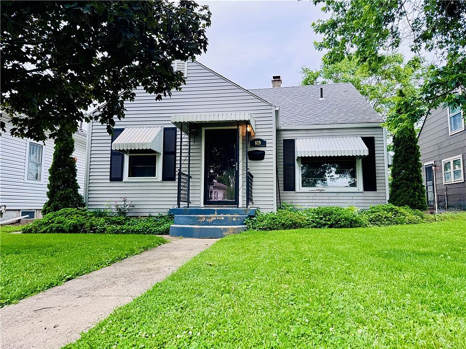 1st image of 829 Cottage Ave