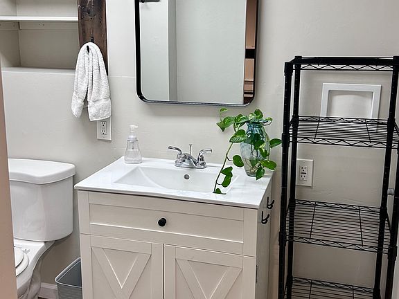 bath vanity