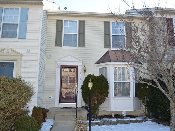 3rd image of 9015 Falcon Glen Ct