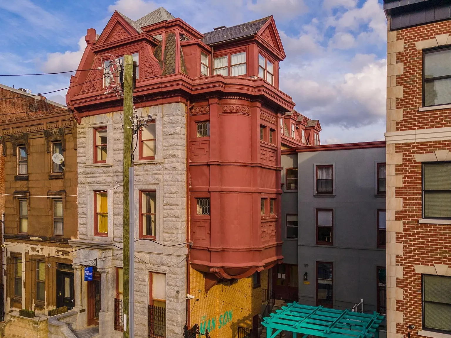 The Mansion — Photo 2