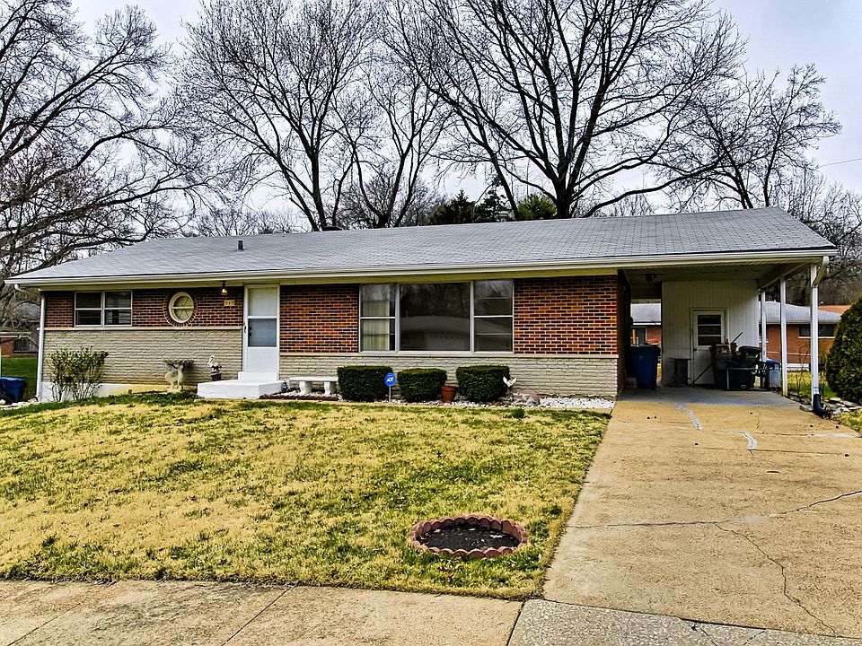 1st image of 915 Dyerdown Ave