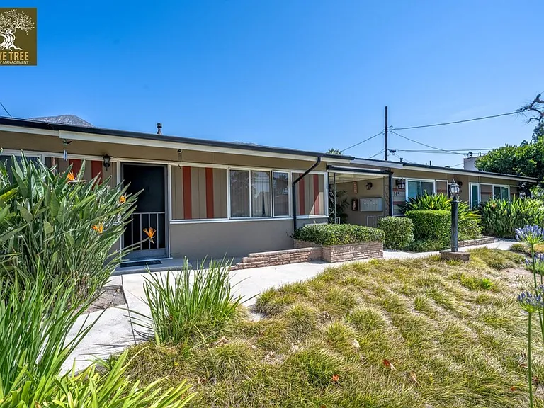 145 E Sierra Madre Blvd — Photo 4