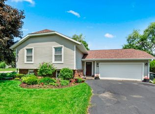 343 Eugene Dr, Lake Geneva, WI