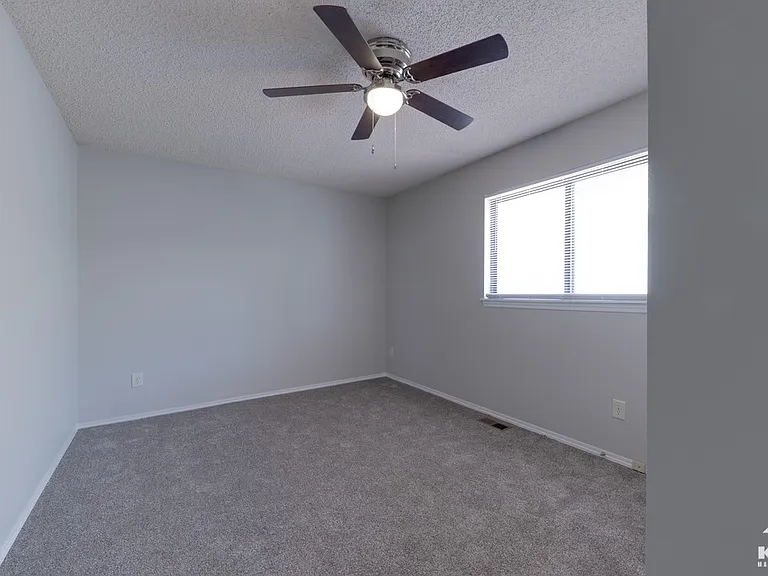1321 N Sheridan St — Photo 11