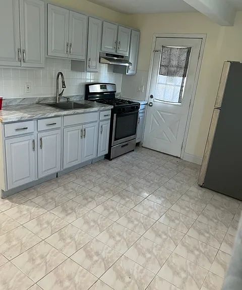 68 Chapel Hill Dr — Photo 8