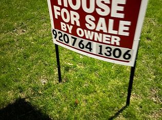 215 Longview Ave, Allouez, WI 54301