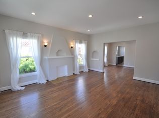 1112 S Cloverdale Ave, Los Angeles, CA 90019