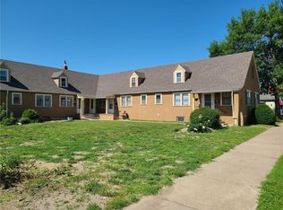 301 W Oakland Ave APT 6, Austin, MN 55912