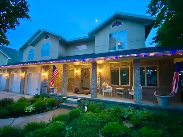 1530 Deerhaven Dr, Logan, UT 84341