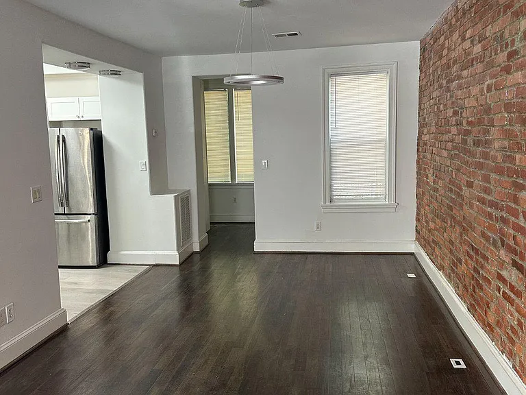 447 Lamont St NW — Photo 14