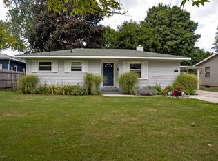 141 W Gardner St, Sparta, MI