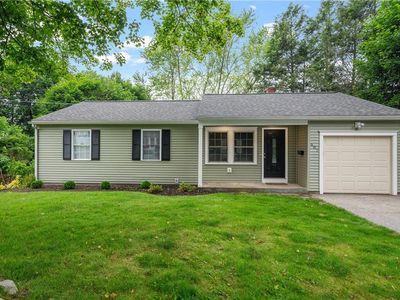 607 Knollwood Dr, Woonsocket, RI, 02895