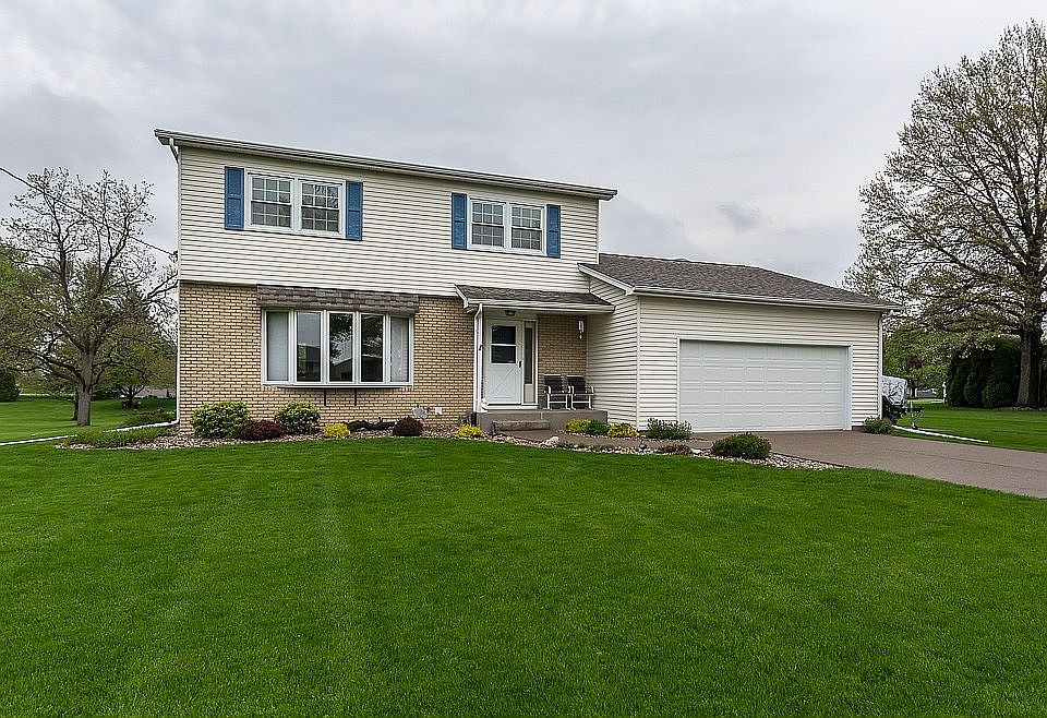 1st image of 10820 158th St
