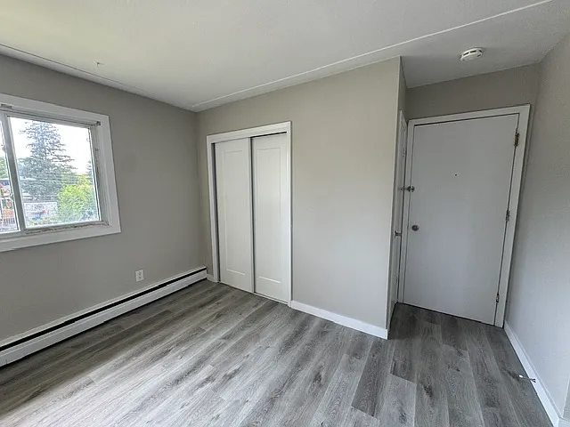 142 4th Ave #5 — Photo 5