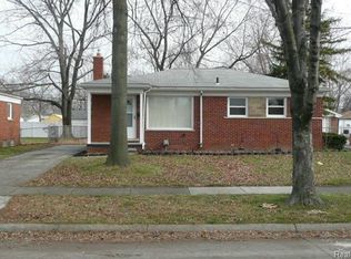 24556 Cottage Ln, Warren, MI 48089