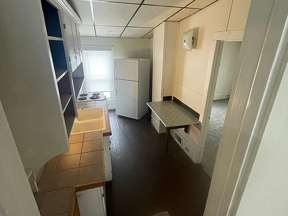 5th image of 5 E Elmira St #1