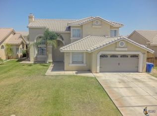 1050 Wake Ave, El Centro, CA 92243