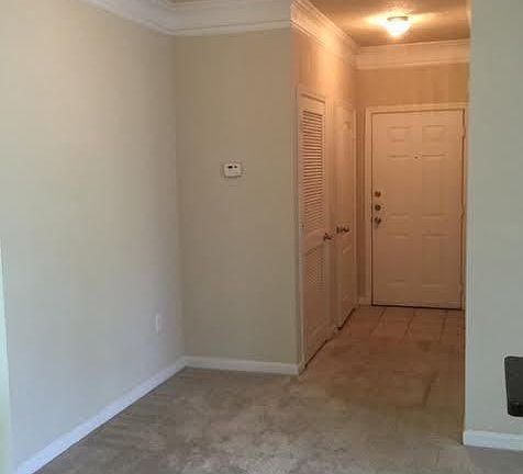 5th image of 8836 Villa View Cir Unit 307