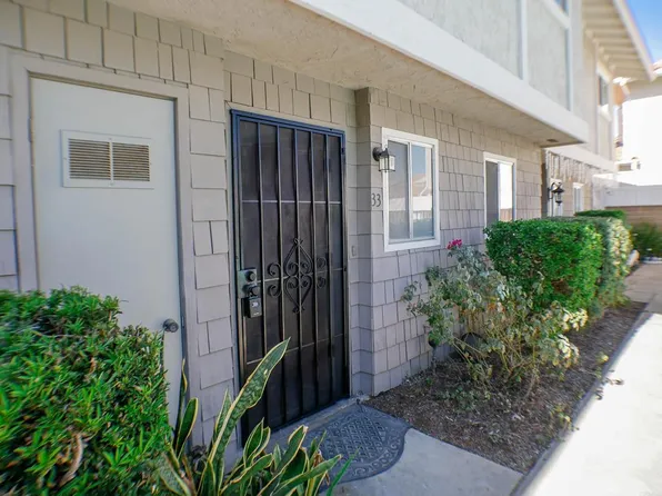 2112 E Vista Way APT 33, Vista, CA 92084