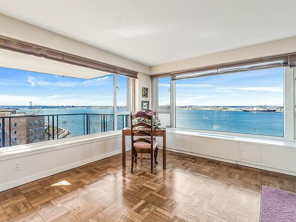 4th image of 166-25 Powells Cove Blvd #10B
