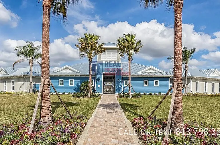 3199 Suncoast Plains Dr — Photo 30