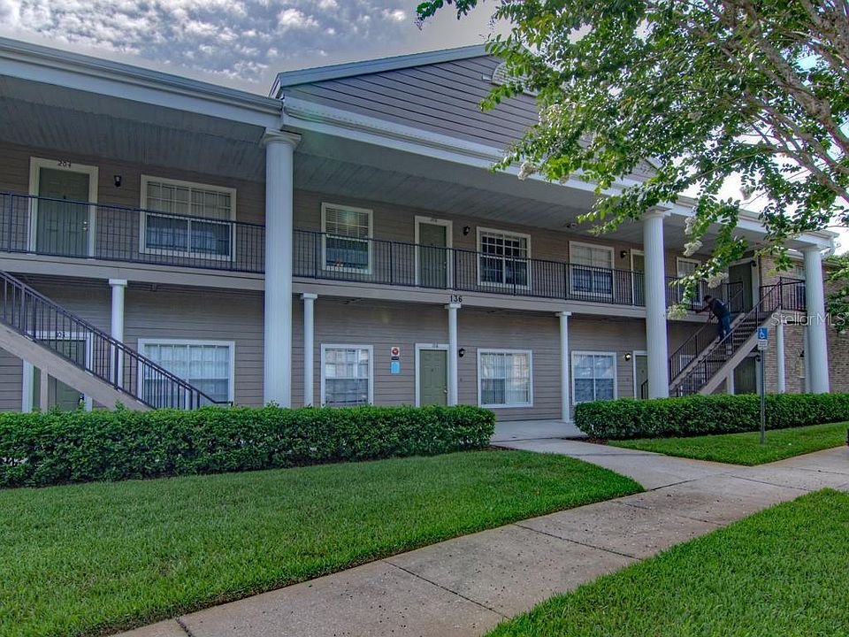 1st image of 136 Reserve 208 Cir