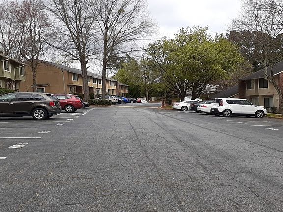 5th image of 2163 Palmyra Dr SE Unit 2163