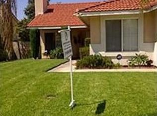 8946 Guava Ct, Fontana, CA 92335