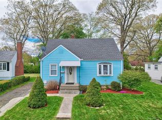 28 Barbara St, Waterbury, CT 06704
