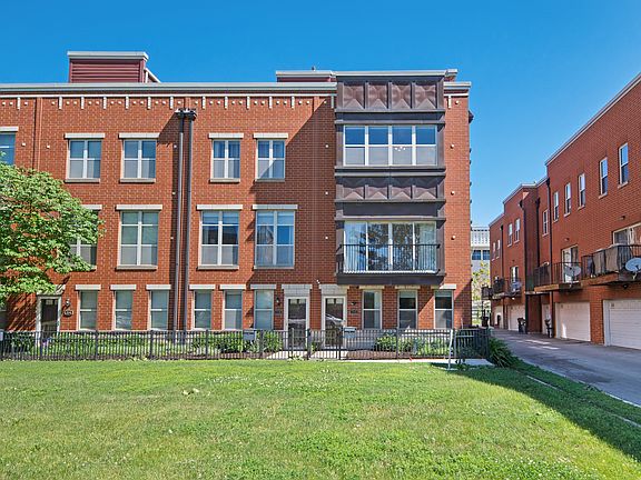 2nd image of 338 E 25th Pl
